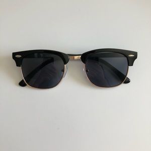 Lucky brand sunglasses